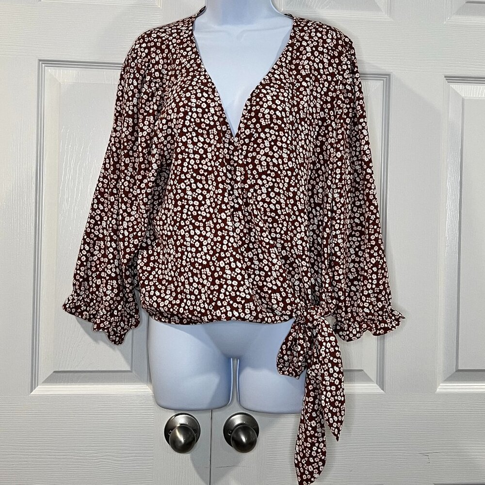 nine britton top womens XL petite brown floral waist tie faux wrap v-neck